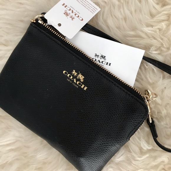 Coach Handbags - NWT Coach wristlet